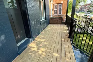 7042 S Eberhart Ave, Chicago, IL 60637 - Photo 2