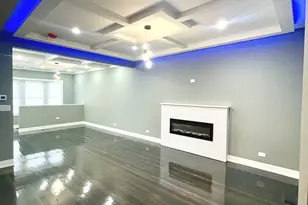 7042 S Eberhart Ave, Chicago, IL 60637 - Photo 6