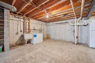 8N316 McGough Rd, Maple Park, IL 60151 - Photo 36