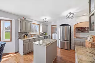 8N316 McGough Rd, Maple Park, IL 60151 - Photo 14