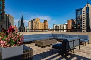 30 E Huron St, Chicago, IL 60611 - Photo 12