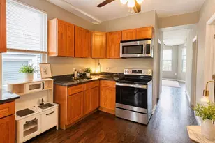 2835 N Ridgeway Ave, Chicago, IL 60618 - Photo 4