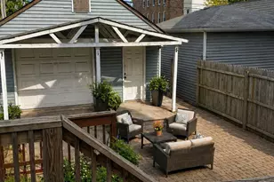 2835 N Ridgeway Ave, Chicago, IL 60618 - Photo 16