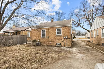 319 49th Avenue, Bellwood, IL 60104 - Photo 18