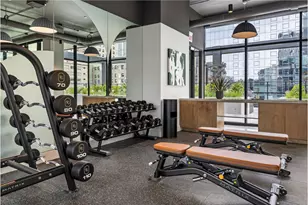 218 E Grand Ave, Chicago, IL 60611 - Photo 18