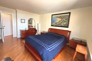 70 W Burton Pl, Chicago, IL 60610 - Photo 8