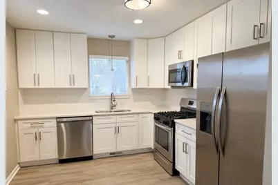 2082 Kathleen Circle, Montgomery, IL 60538 - Photo 2