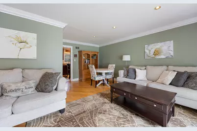 532 Landmeier Road, Elk Grove Village, IL 60007 - Photo 4