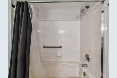 3135 Town Square Drive #104, Rolling Meadows, IL 60008 - Photo 16