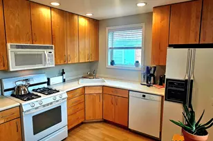 636 E Rockland Rd, Libertyville, IL 60048 - Photo 6