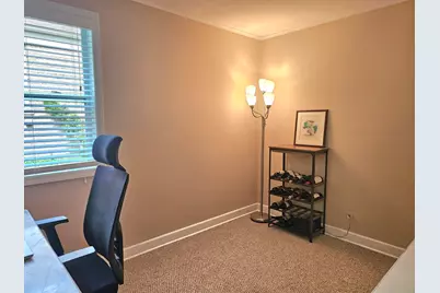 636 E Rockland Road, Libertyville, IL 60048 - Photo 10
