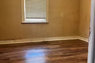 408 Marcy St, Ottawa, IL 61350 - Photo 16