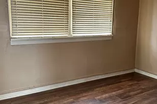 408 Marcy St, Ottawa, IL 61350 - Photo 14