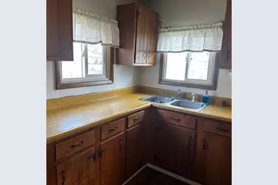 408 Marcy Street, Ottawa, IL 61350 - Photo 6