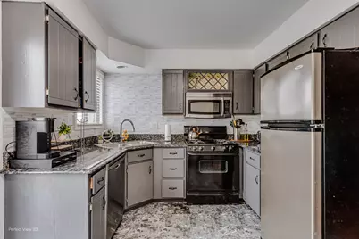 370 Echo Lane #3, Aurora, IL 60504 - Photo 6