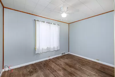 319 Railroad Avenue, Ottawa, IL 61350 - Photo 20