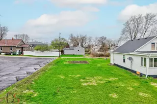 319 Railroad Ave, Ottawa, IL 61350 - Photo 4