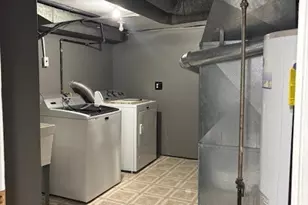 209 S Pick Ave S, Elmhurst, IL 60126 - Photo 24