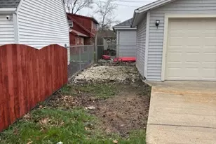 209 S Pick Ave S, Elmhurst, IL 60126 - Photo 16