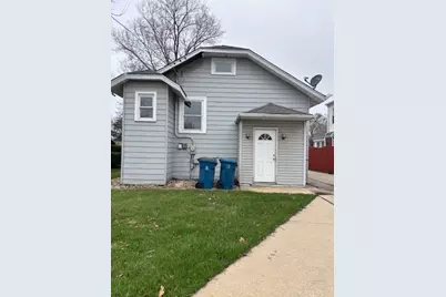 209 S Pick Avenue S, Elmhurst, IL 60126 - Photo 2