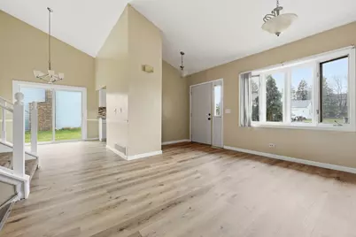 254 Terry Court, Woodstock, IL 60098 - Photo 6