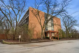 1833 Four Lakes Ave, Lisle, IL 60532 - Photo 18