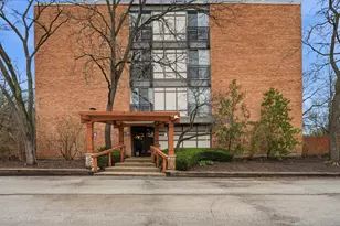 1833 Four Lakes Ave, Lisle, IL 60532 - Photo 1