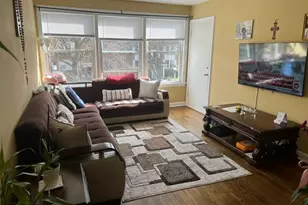 4952 Hull St, Skokie, IL 60077 - Photo 4