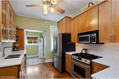 1443 W Highland Avenue, Chicago, IL 60660 - Photo 4