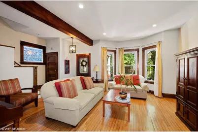 1443 W Highland Avenue, Chicago, IL 60660 - Photo 2