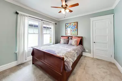 512 S Grove Avenue, Oak Park, IL 60304 - Photo 16