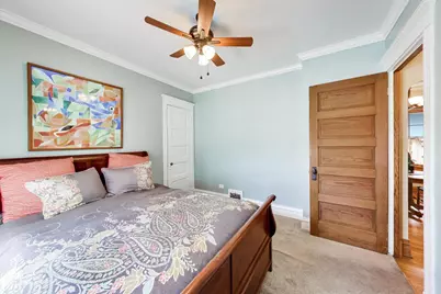 512 S Grove Avenue, Oak Park, IL 60304 - Photo 18