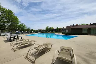 18079 Live Oak Ct, Tinley Park, IL 60477 - Photo 34