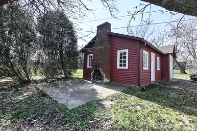 19 W Hattendorf Avenue, Roselle, IL 60172 - Photo 36