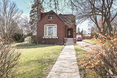 19 W Hattendorf Avenue, Roselle, IL 60172 - Photo 4