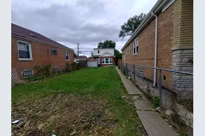 316 E 107th Street, Chicago, IL 60628 - Photo 2