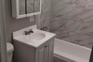 316 E 107th St, Chicago, IL 60628 - Photo 12