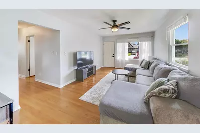 760 S Spring Road, Elmhurst, IL 60126 - Photo 6
