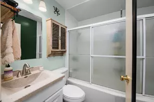 1612 31st Street A, Moline, IL 61265 - Photo 10