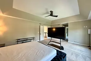 354 Baltimore Dr, Vernon Hills, IL 60061 - Photo 12