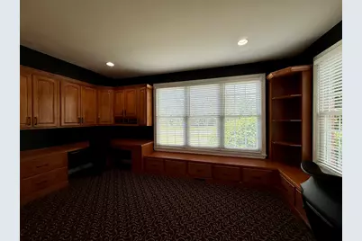 354 Baltimore Drive, Vernon Hills, IL 60061 - Photo 4