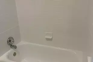 6327 N Oakley Ave, Chicago, IL 60659 - Photo 10