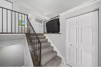 413 Tupelo Avenue, Naperville, IL 60540 - Photo 2