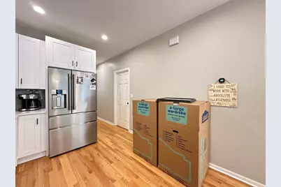 1424 N Bosworth Avenue #1, Chicago, IL 60642 - Photo 6