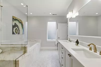 2733 W Agatite Avenue, Chicago, IL 60625 - Photo 16