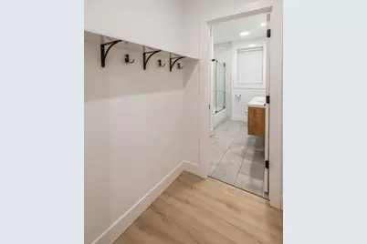 1535 W Estes Avenue #G, Chicago, IL 60626 - Photo 22
