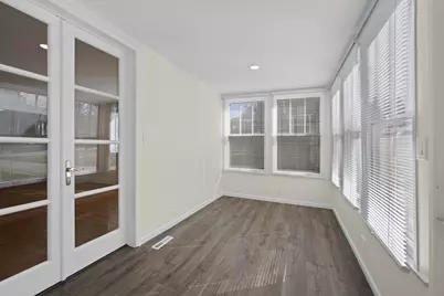 823 Deerfield Road, Highland Park, IL 60035 - Photo 2