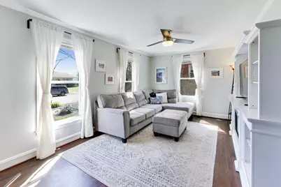 8238 Keystone Avenue, Skokie, IL 60076 - Photo 2