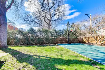 8238 Keystone Avenue, Skokie, IL 60076 - Photo 22