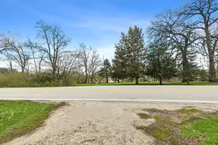 201 N Eagle Island Rd, Kankakee, IL 60901 - Photo 12